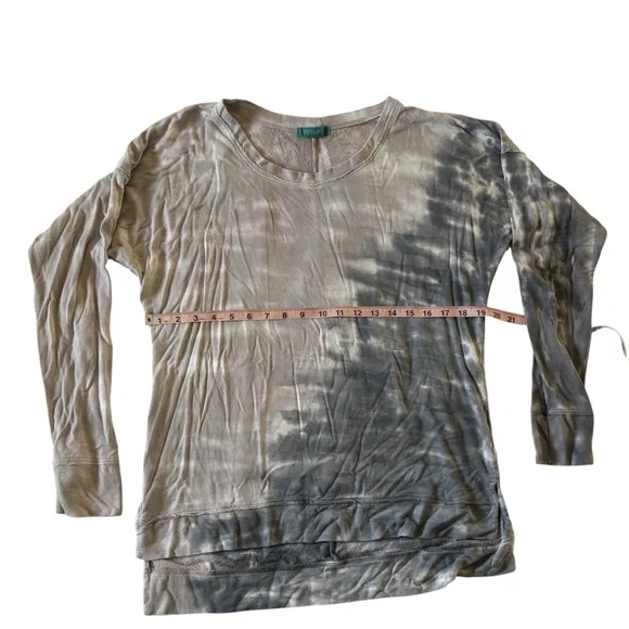 River + Sky Gray Tie-Dye Sweatshirt - Picture 4 of 5